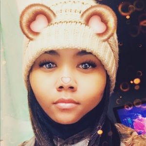 Meet your Posher, Kellsha